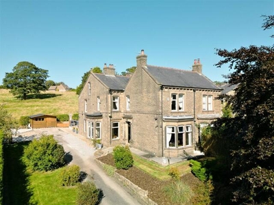 5 Bedroom Semi-detached House For Sale In Colne