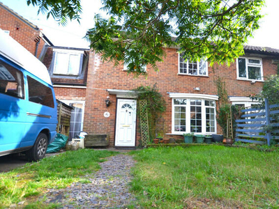 5 Bedroom Terraced House For Sale In Bordon, Hampshire