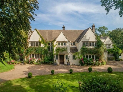 6 Bedroom Detached House For Sale In Gloucestershire