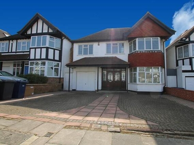 6 Bedroom House For Rent In Hendon
