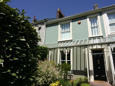 6 Bedroom Town House For Rent In Plymouth, Devon