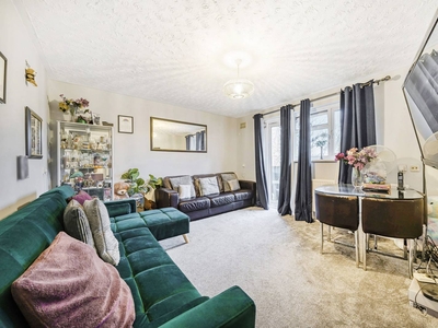 Flat in North Road, South Ealing, W5