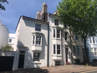 Flat share for rent in Dyke Road, Brighton, BN1