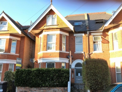 Studio flat for rent in Donoughmore Road, Boscombe, Bournemouth, BH1
