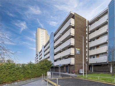 1 bed upper flat for sale in Cowcaddens