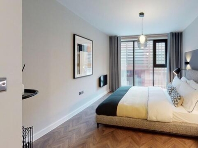 1 Bedroom Shared Living/roommate Birkenhead Merseyside