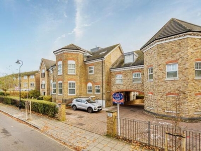 2 Bedroom Apartment For Sale In Hanwell