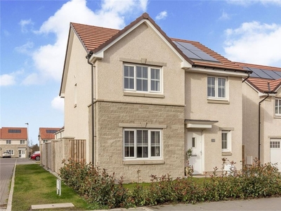 3 bed detached house for sale in Gilmerton