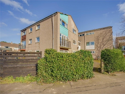 3 bed maisonette flat for sale in Rosyth