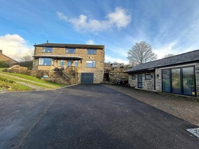 3 Bedroom House Chinley Chinley