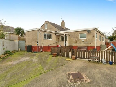 4 Bedroom Bungalow Isle Of Anglesey Isle Of Anglesey