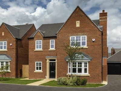 4 Bedroom House Greenlakes Rise Greenlakes Rise