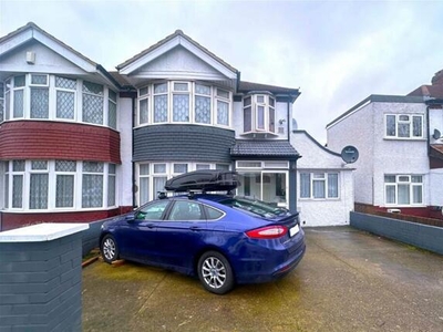 4 Bedroom House Hounslow Greater London