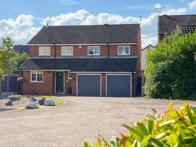 5 Bedroom House Broughton Astley Leicestershire