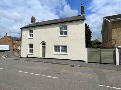 5 Bedroom House Chatteris. Cambs. Cambridgeshire