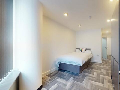 8 Bedroom Apartment Long Eaton Derbyshire