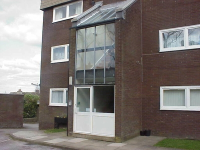 1 bedroom flat for rent in Parkfields, Park Road, Bradford, West Yorkshire, BD10
