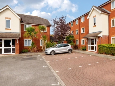 2 Bed Flat/Apartment For Sale in Windsor, Berkshire, SL4 - 5137551