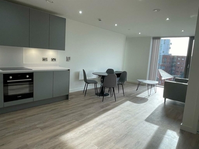 2 bedroom apartment for rent in Store Street, Manchester, M1