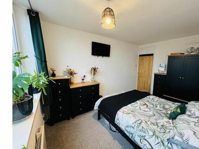 2 Bedroom Apartment Hull City Of Kingston Upon Hull