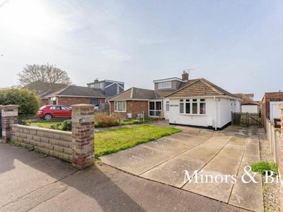 2 Bedroom Bungalow Caister On Sea Norfolk