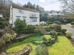 2 Bedroom Detached House For Sale In Kendal Road, Bowness-on-windermere