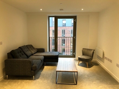 2 bedroom flat for rent in Local Crescent, Hulme Street, Manchester, Greater Manchester, M5