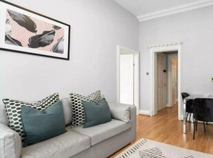 2 Bedroom Flat For Rent In Mayfair