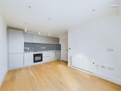 2 bedroom flat for rent in Russell Mews, Brighton, BN1 2AU, BN1