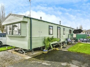 2 Bedroom Mobile Home For Sale In Southport, Merseyside