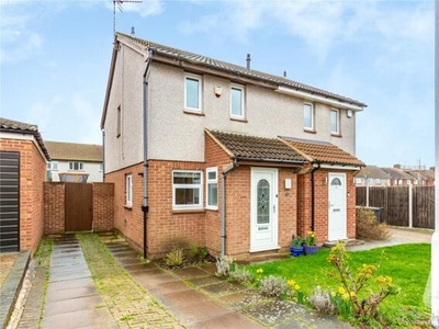 2 Bedroom Semi-detached House For Sale In Gravesend, Kent