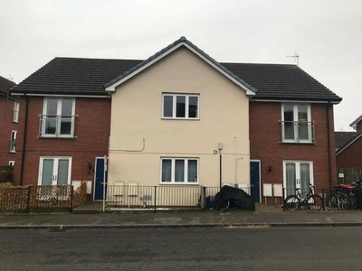 2 Bedroom Shared Living/roommate Broughton Hampshire