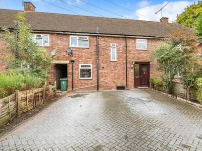3 Bed House For Sale in Ascot, Berkshire, SL5 - 5341105