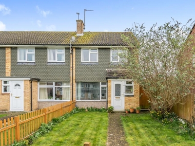 3 Bed House For Sale in Thatcham, Berkshire, RG19 - 5349198