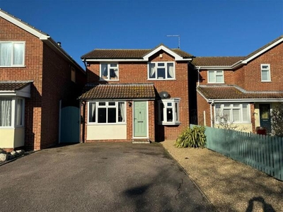 3 Bedroom Detached House For Sale In Church Lane, Deal