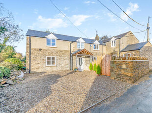 3 Bedroom Detached House For Sale In Cirencester, Gloucestershire