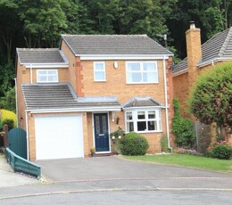 3 Bedroom Detached House For Sale In Matlock, Derbyshire
