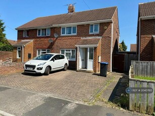 3 Bedroom Semi-detached House For Rent In Durham