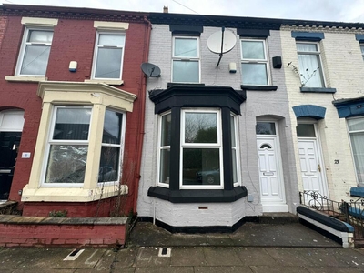 3 bedroom terraced house for rent in Bigham Road, Liverpool, Merseyside, L6