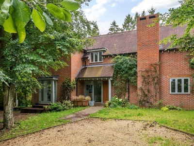 4 Bed House To Rent in Cumnor Hill, Oxfordshire, OX2 - 626