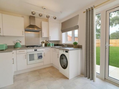 4 Bedroom Semi-detached House For Sale In Peacehaven