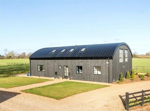 5 Bedroom Detached House For Sale In Naseby, Northamptonshire
