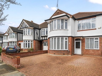 Detached house for sale in Baronsmede, Ealing W5