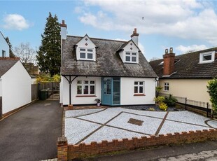 Detached house for sale in East Street, Hemel Hempstead, Hertfordshire HP2