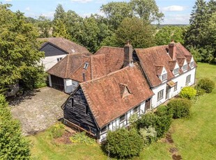 Detached house for sale in Gilberts Hill, Tring HP23