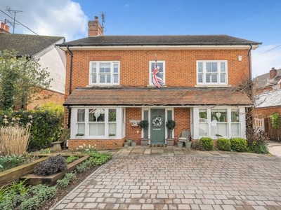 Detached house for sale in Grove Road, Sonning Common, Reading, Oxfordshire RG4