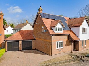 Detached house for sale in The Pines, Steeple View, Laindon SS15