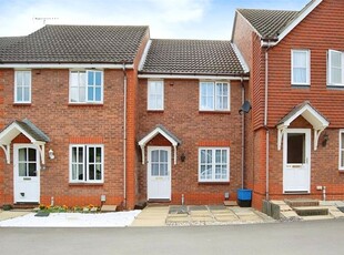 Detached house to rent in Fairfield Way, Stevenage, Hertfordshire SG1