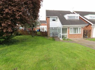 Detached house to rent in Willow Close, Gainsborough DN21