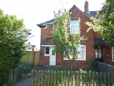End terrace house to rent in Barnsley Street, Hull HU8